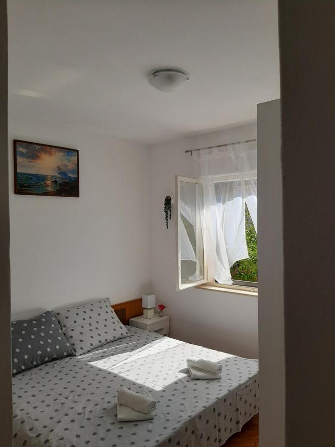 Giovanna - Spacious Lovely Apartment Supetar Bagian luar foto